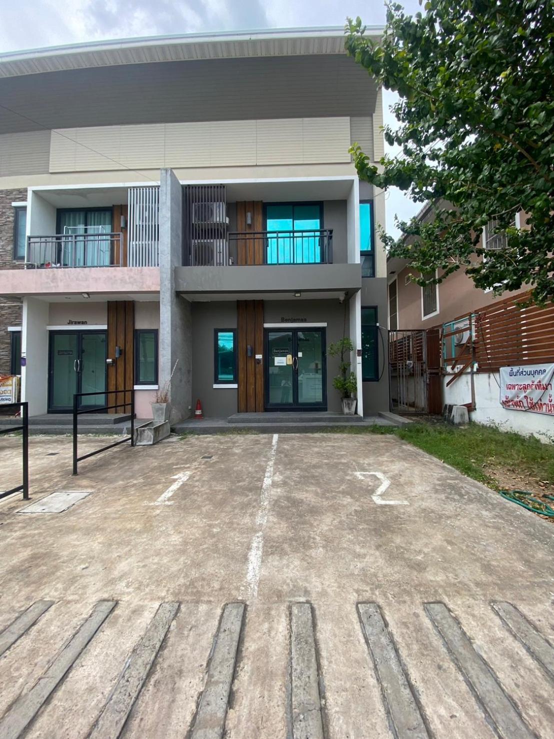 Debua Mahasarakham Hotel Maha Sarakham Exterior photo